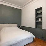 Appartement Élégant et Spacieux dans le 8ème
